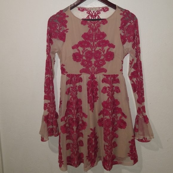 💥SALE💥FOR LOVE & LEMONS Temecula Mini Dress - Picture 3 of 11